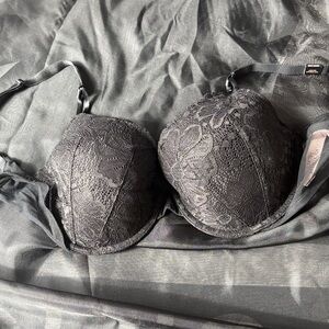 Brand New Victoria's Secret Charcoal Lace Bra Lined Demi  Sexy